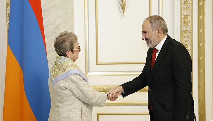 Վարչապետն ընդունել է Հայաստանում ԵՄ դեսպանին