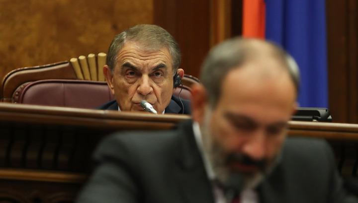 Արա Բաբլոյանը  ՀՔԾ-ում պարզաբանել է աղմկահարույց հայտարարությունը