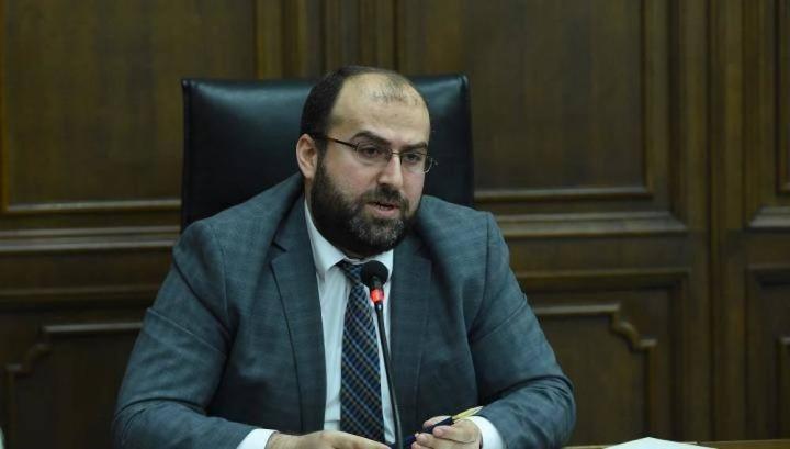 Փաշինյանի խոստացած 10 մլն ծառը մնաց «պեչենու ծառից կախված». «Իրավունք»