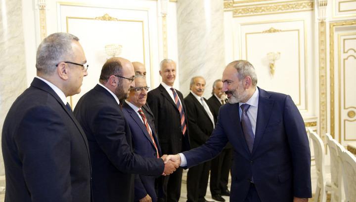 Վարչապետն ընդունել է ՌԱԿ Կենտրոնական վարչության ներկայացուցիչներին