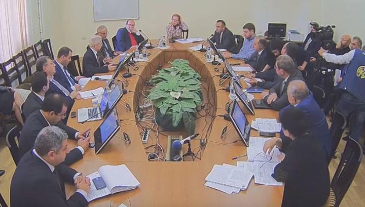 ՀՀ ԱԺ Ֆինանսավարկային և բյուջետային հարցերի մշտական հանձնաժողովը նիստ է անում. ուղիղ
