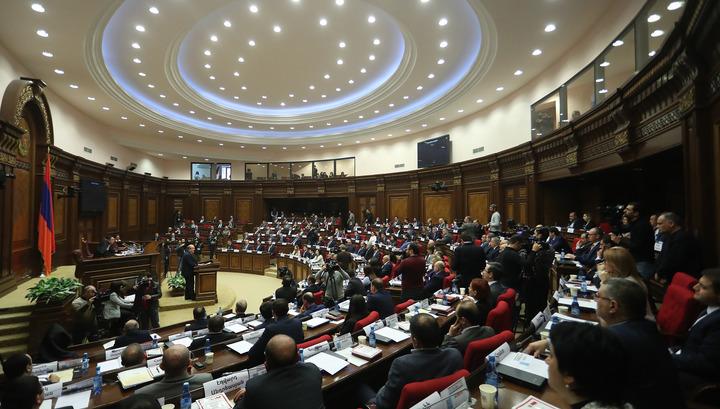 Օրենքի տունը՝ բղավելու և հաշիվներ մաքրելու վայր․ «Ժողովուրդ»