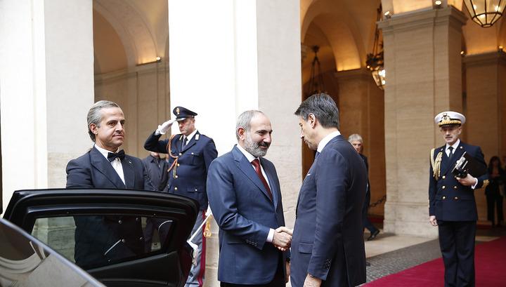 Ընդունում-ճաապարհումներ, ճոխ հաղորդագրություններ․ իսկ արդյո՞ւնքը․ «Հրապարակ»