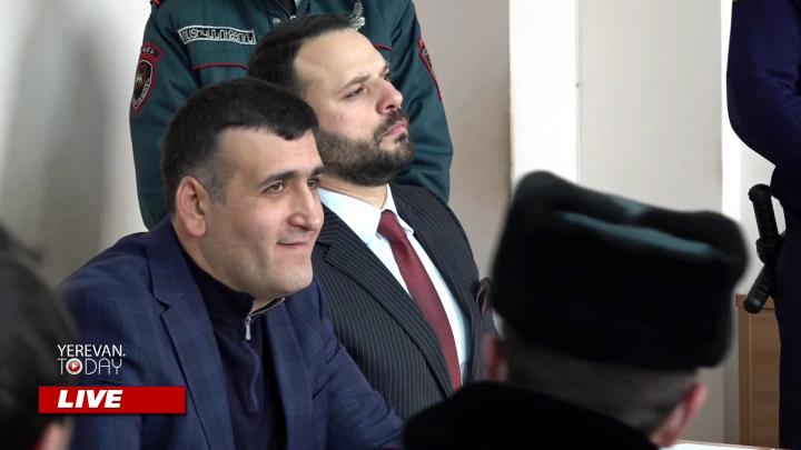 Սկսվում է «Դրոշի գործի» դատավարությունը․ ուղիղ հեռարձակում՝ դատարանից