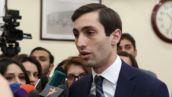 Հայկ Մարությանը լայվով տարածեց իր հերթական ապատեղեկատվությունը. Խաժակյան