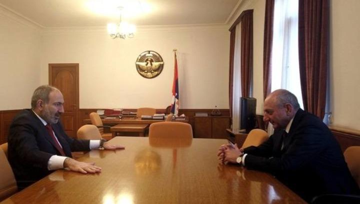 Արցախում հանդիպել են Բակո Սահակյանը և Նիկոլ Փաշինյանը