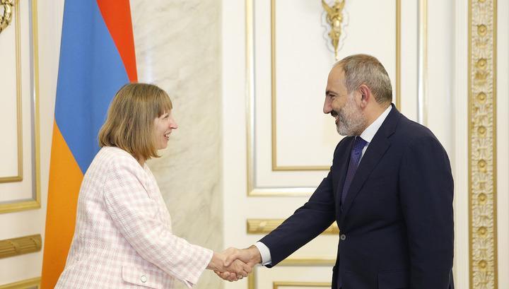 Լուռ սկանդալ՝ Փաշինյան-ԱՄՆ դեսպան հանիպման ժամանակ․ «Իրատես»