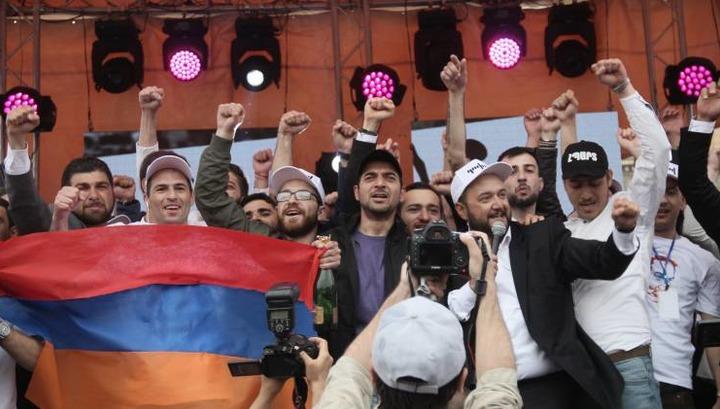 Որքան էր  փոխնախարարի բաժինը. մանրամասներ՝ կոռուպցիոն գործարքից. «Հրապարակ»