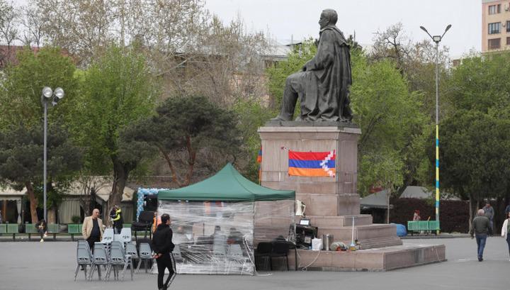 Ընդդիմադիրները գիշերը վրան են տեղադրել և մնացել Ազատության հրապարակում