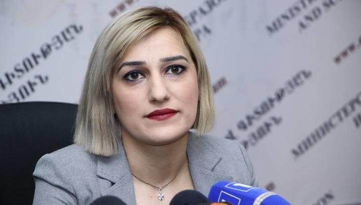 Փոխնախարարը տապալել է քննարկումը․ «Հրապարակ»