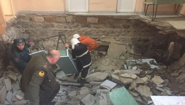 Զինկոմիսարիատի շենքի փլուզումից 3 տուժածների վիճակը ծանր է