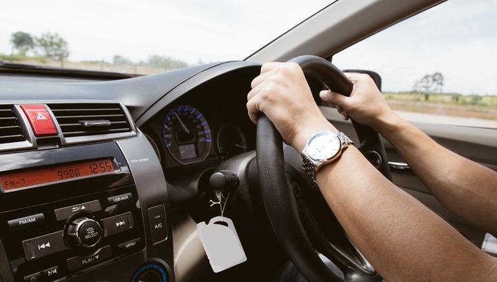 Ինչպե՞ս կարելի է աջ ղեկով մեքենա ներմուծել