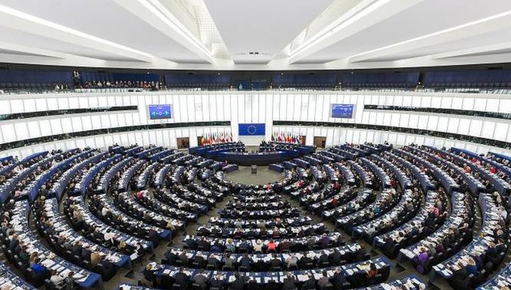 Եվրախորհրդարանը պահանջում անհապաղ վերականգնել Լաչինի միջանցքով տեղաշարժի ազատությունը