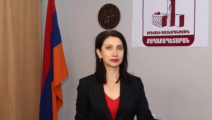 Նիկո՛լ, մեզ որ տանում են քննչական, հեռախոսն անջատել են տալիս․ Սոնա Աղեկյան