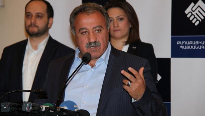 Խելքի եկեք, այդ թվում դուք, պարոն վարչապետ․ Սասուն Միքայելյանի կոչը․ «Հրապարակ»