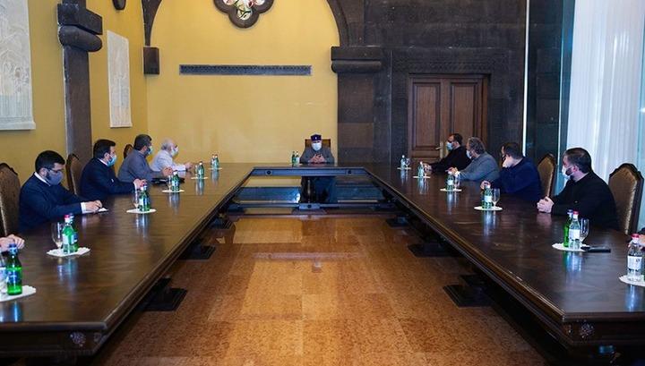 Աղետը պետք է կանխել միասնական ջանքերով, համերաշխության մթնոլորտում․ Գարեգին Բ