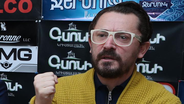 Կողմնորոշվեք՝ դուք լավ տղա՞, թե՞ քաղաքակիրթ եք․ Մենուա Հարությունյան