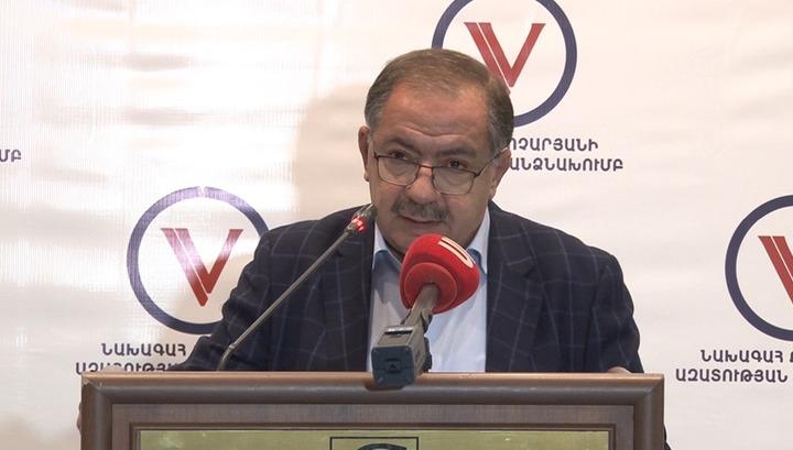 Ուժեղ մարդու կողքը կագնելը պատիվ է. Քոչարյանի ազատության հանձնախմբի համակարգող