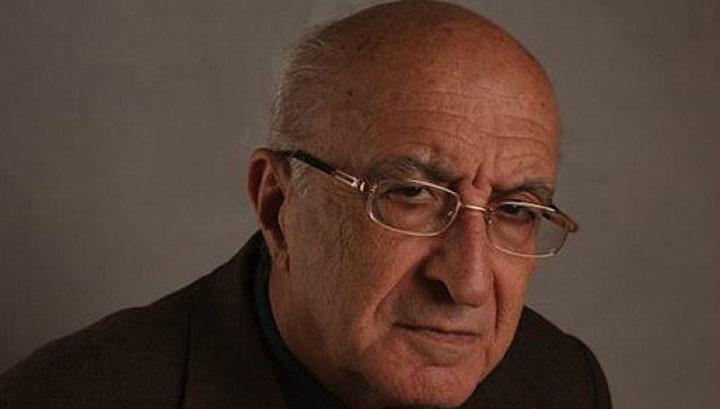 Երևանի ավագանին հրատապ կարգով Երևանի պատվավոր քաղաքացու կոչում տվեց Հենրիկ Հովհաննիսյանին