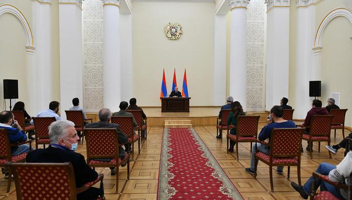 Կա զինադադարի փաստաթուղթ, չկա Մինսկի խումբը. պետք է ստիպել Ադրբեջանին՝ վերադառնալ Մինսկի խումբ․ ՀՀ նախագահ