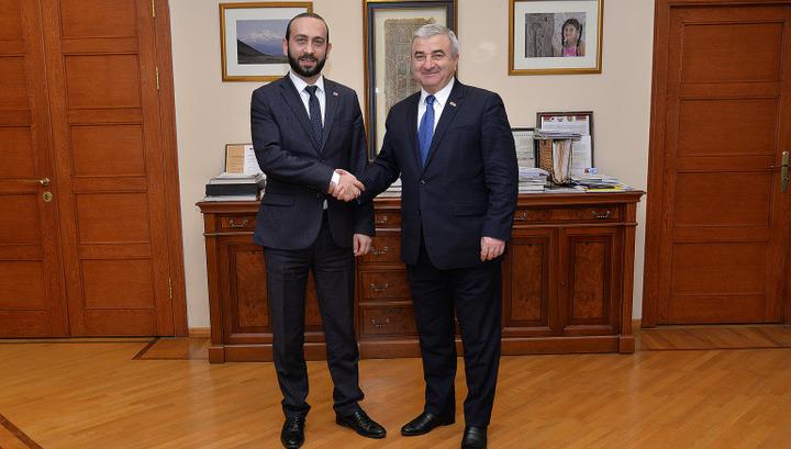 Արցախում Արարատ Միրզոյանը հանդիպել է Աշոտ Ղուլյանին