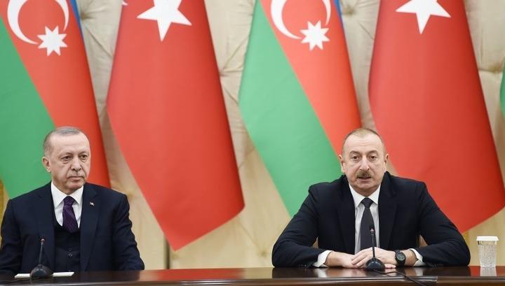 Ալիևը Փաշինյանին մեղադրել է հակասական հայտարարություններ անելու մեջ