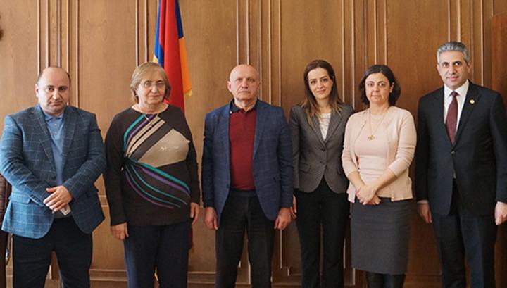 ՍԴ փոխնախագահը հանդիպել է իրավաբանական ֆակուլտետների ներկայացուցիչներին