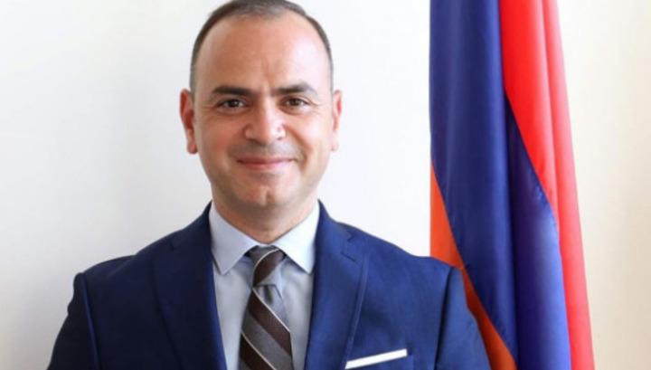 Ամսական 25 000 դոլար կամ սփյուռքի հանձնակատարի «ռոքֆելլերյան» պարգևատրումները