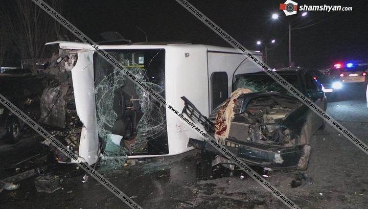 Երևան-Նալբանդյան երթուղայինը կողաշրջվել է․ կա 8 տուժած