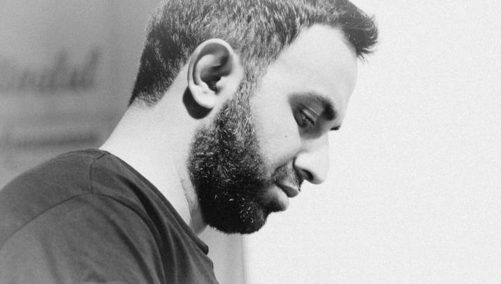 «Դու սուպեր չես, դու REGULAR էլ չես». դաշնակահարը պահանջում է «Առաջին ալիքի» տնօրենի հրաժարականը