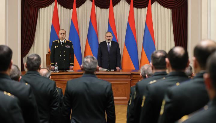 Կարեւորը, որ ԱԱԾ աշխատողները, ոստիկաններն ու քննիչները գոհ մնան. Չէ՞ որ նրանց ուսերին է հենվում Փաշինյանի իշխանությունը. «Ժողովուրդ»