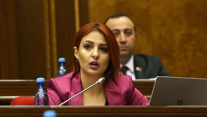 Հարգելի՛ պաշտոնյաներ, ցուցաբերեք հանգստություն և հանդուրժողականություն. Անի Սամսոնյան