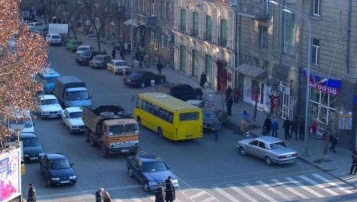 Քաղաքն են զարդարում․ 9 ժամ փակ կլինի Մաշտոցի պողոտայի մի հատված