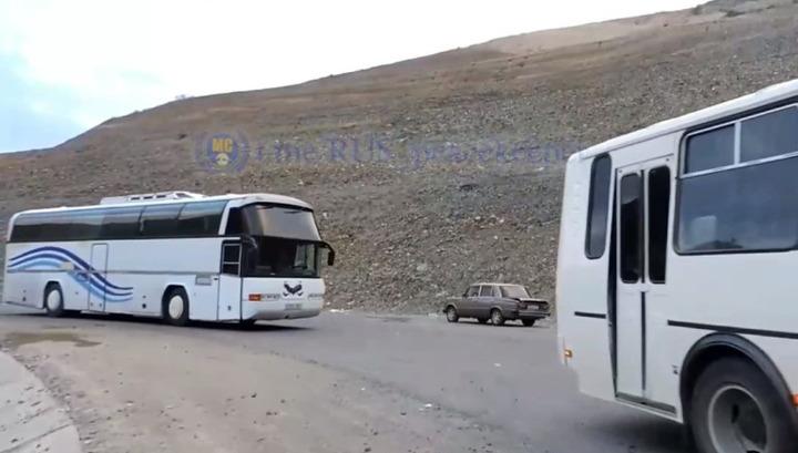 Վերջին արցախահայերին տեղափոխող ավտոբուսը