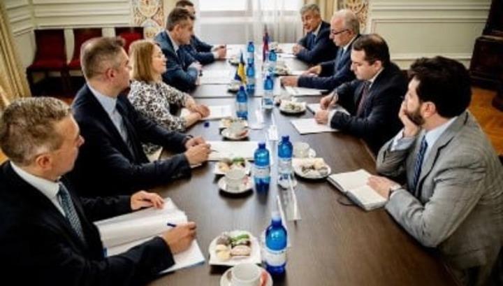 Հայաստանն և Ուկրաինան քաղաքական խորհրդակցություններ են անցկացրել