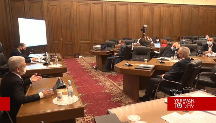 2021-ի բյուջեում 18 մլրդ հատկացված է պարգևատրումներին, դա 20 տոկոսով ավելի է. պատգամավորը՝ նախարարին