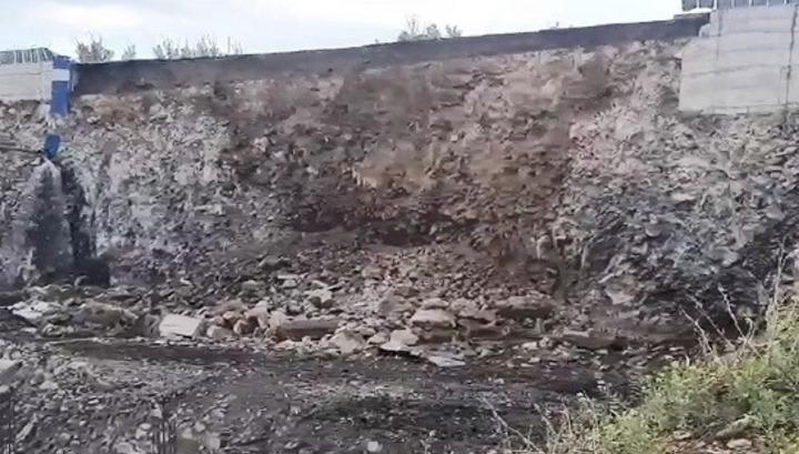 Ծիծեռնակաբերդի խճուղին շարունակում է երկկողմանի փակ մնալ