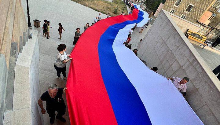 Ստեփանակերտ տեղի է ունեցել ռուսամետ խոշոր ակցիա