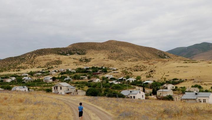 Թշնամին ներխուժեց գյուղ, հորս և եղբորս գերի վերցրին. Վազգենաշենի գյուղապետի դուստր