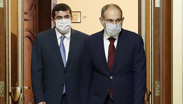 Փաշինյան-Արայիկ Հարությունյան կոնֆլիկտը շարունակություն ունի․ «Հրապարակ»