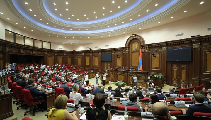 Ովքեր կնախագահեն ԱԺ մշտական հանձնաժողովները