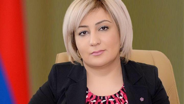 Դիակ ծախելու արվեստը կամ էժան գրպանահատում. Անուշ Պողոսյան