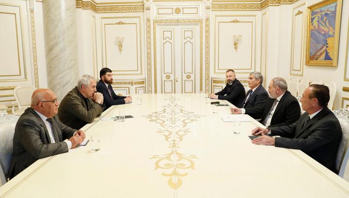 Փաշինյանն իր «արևմտամոլ» գործընկերներին հանձնարարել է սլաքներն ուղղել ռուսների կողմը․ «Փաստ»