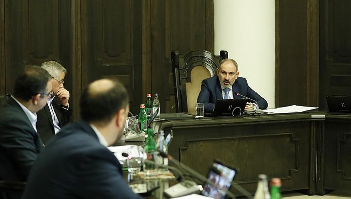 Կառավարությունում քննարկել են բուհերին աջակցելու քայլերը