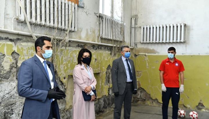 Տանձուտի և Այգեշատի դպրոցները սարսափելի վիճակում են․ Աննա Հակոբյան