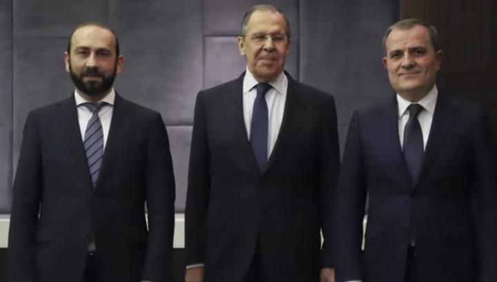 Արեւմուտքը փորձում է օգտվել աշխարհաքաղաքական իրավիճակից եւ ՌԴ-ի շուրջ զարգացումներից․ «Ժողովուրդ»