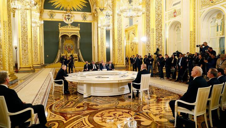 Մոսկովյան հանդիպումների խութերն ու հարցականները. «Փաստ»