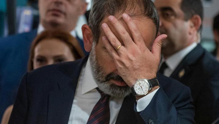 Նիկոլ Փաշինյանը՝ Աղավնոյի փլատակների տակ. 7or.am