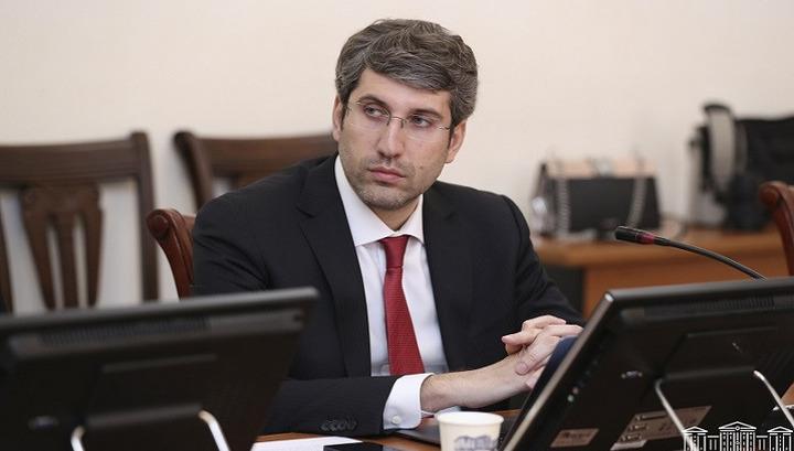 Քրեական հետապնդում հոր նկատմամբ․ «Ժողովուրդ»