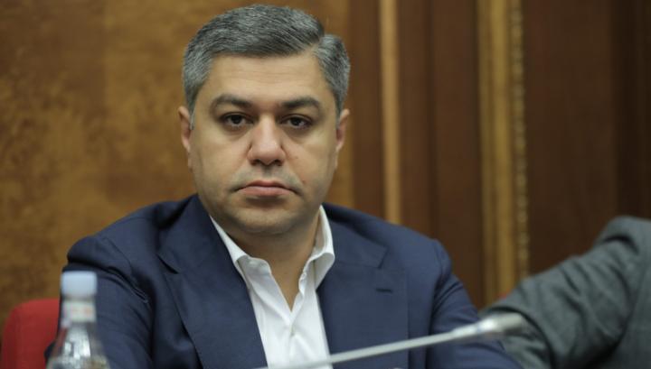 Ո՞ւր է մեկնել Արթուր Վանեցյանը․ «Փաստ»